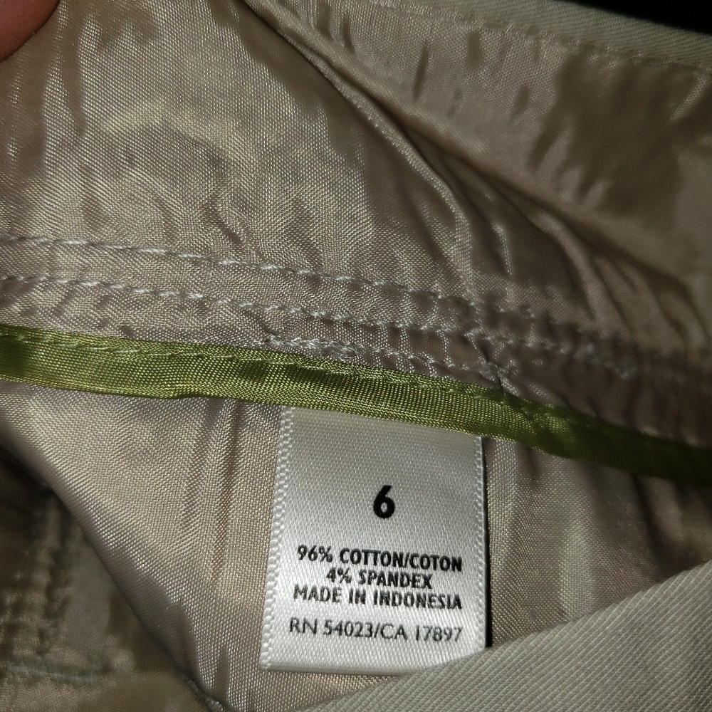 Women's khakis - Picture 4 of 5